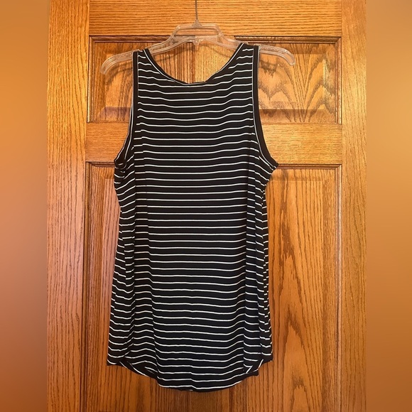 A.n.a. Black and white striped tank - Picture 2 of 6